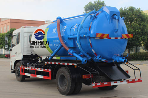吸污車與吸糞車的全面解析 功能、結構與應用場景對比